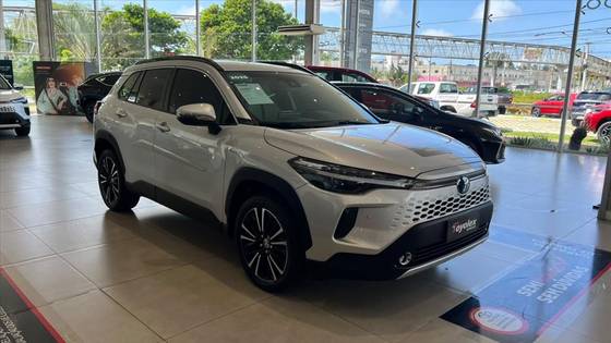 TOYOTA COROLLA CROSS 1.8 VVT-I HYBRID FLEX XRX CVT TOYOTA COROLLA CROSS 1.8 VVT-I HYBRID FLEX XRX CVT